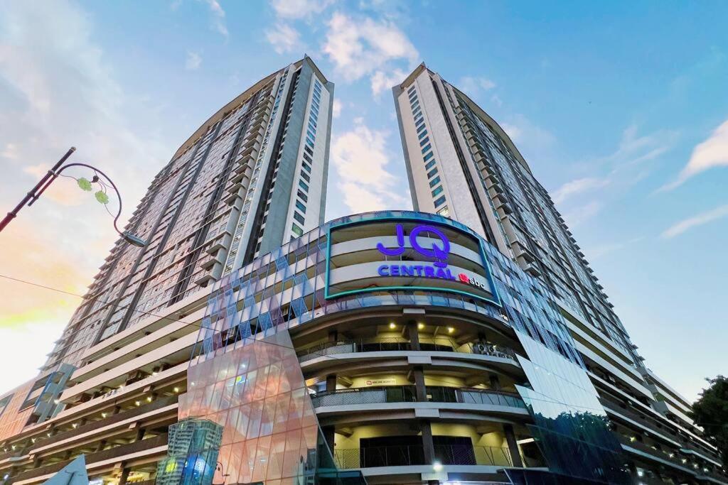 Jq Jesselton Quay Little Angel New Cityseaview Lv29 Netflix 6pax *
