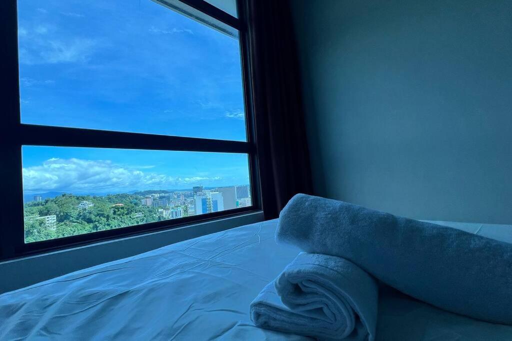 Jq Jesselton Quay Little Angel New Cityseaview Lv29 Netflix 6pax Apartment Kota Kinabalu