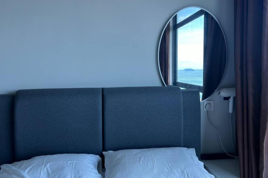 Jq Jesselton Quay Little Angel New Cityseaview Lv29 Netflix 6pax Apartment Kota Kinabalu